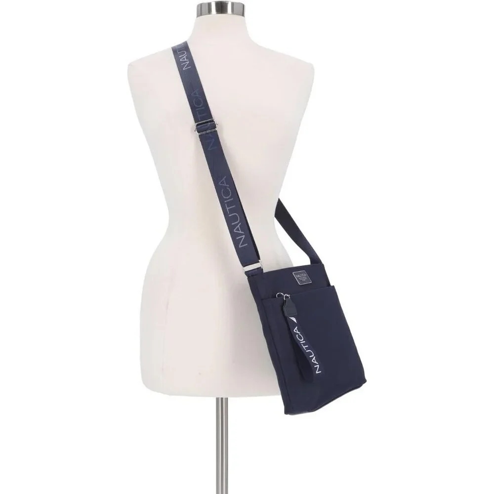 N/A nautica crossbody
